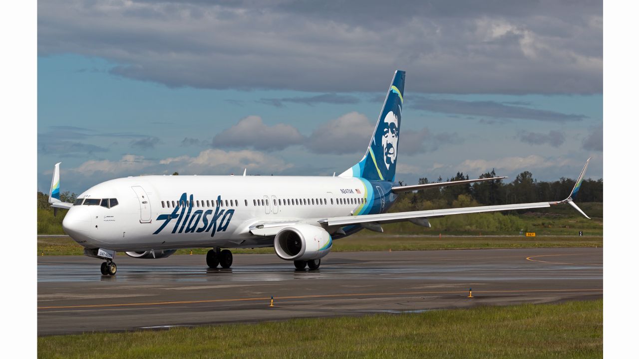 Alaska Airlines to launch Apple Pay flights to select flights
